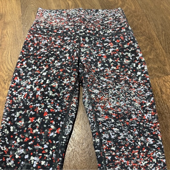 Lululemon Size 4 Align High Rise Leggings Athletic Water Blossom Mutlicolor - Picture 4 of 10